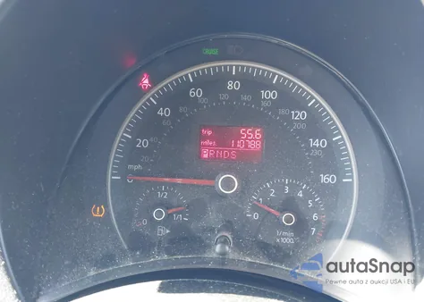 2010 Volkswagen New Beetle 2.5L из США, поврежденный, VIN 3VWRW3AL4AM010168